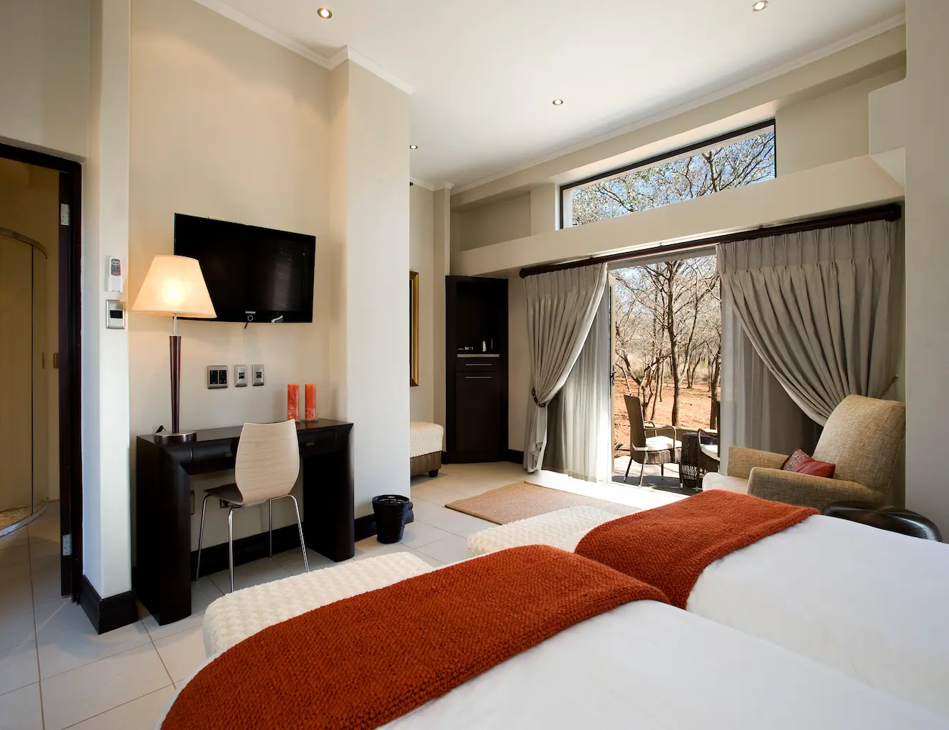 LGRS_Resort Room- Twin Bed